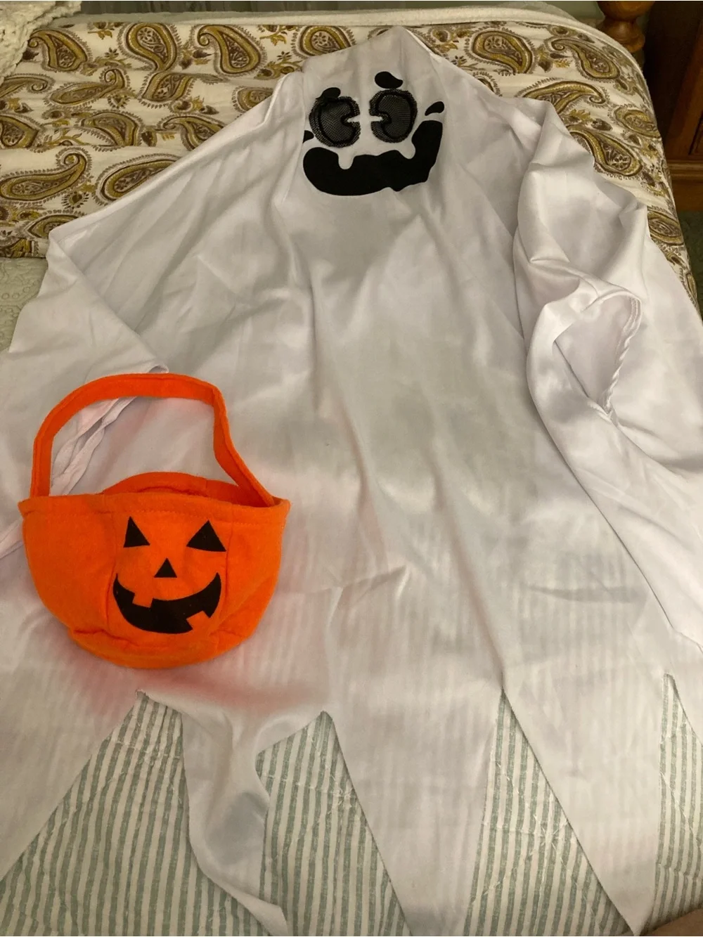 Spooktacular Creations 3T Poncho Ghost Costume w Pumpkin Candy Bag Easy On/Off